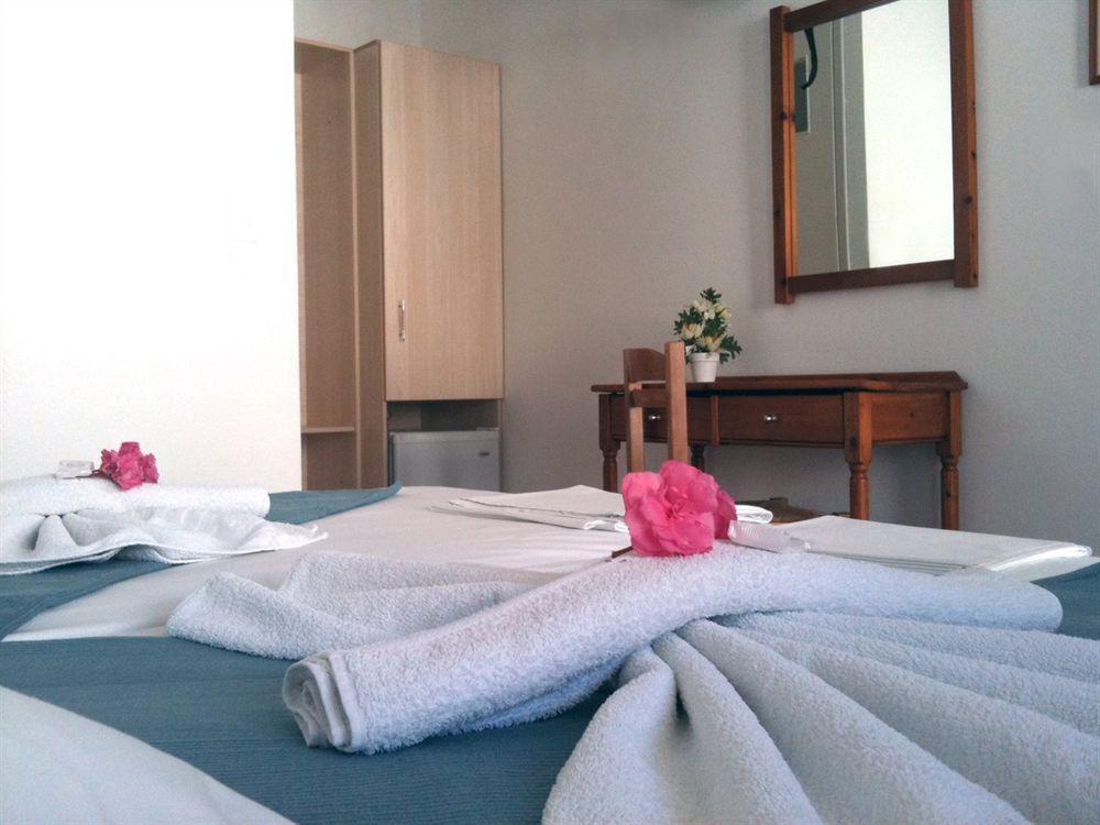 Drakos Twins Lejlighedshotel Mylopotas Eksteriør billede